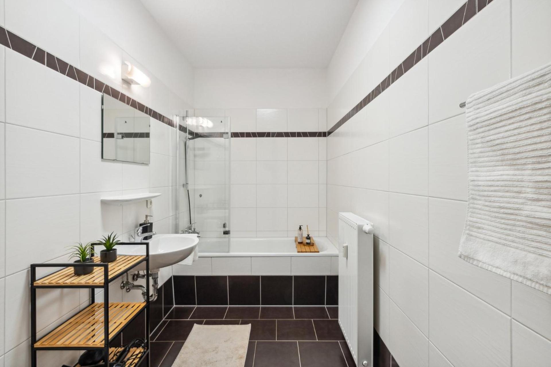 Homespace - Magdeburg - Gemuetliches Apartment Mit Balkon エクステリア 写真