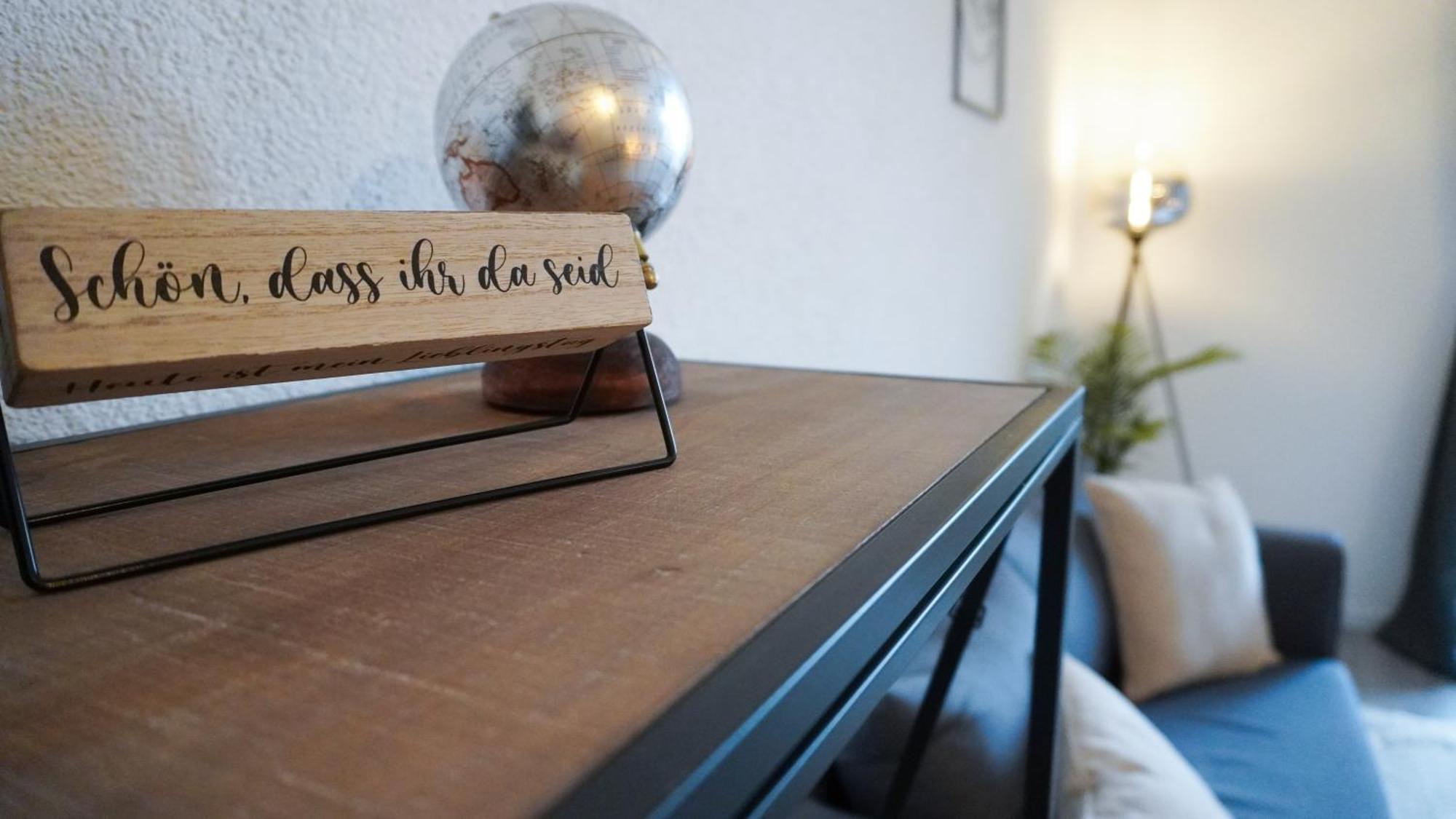 Homespace - Magdeburg - Gemuetliches Apartment Mit Balkon エクステリア 写真